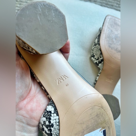Zara Snakeskin Slip On Block Heels - Picture 6 of 6